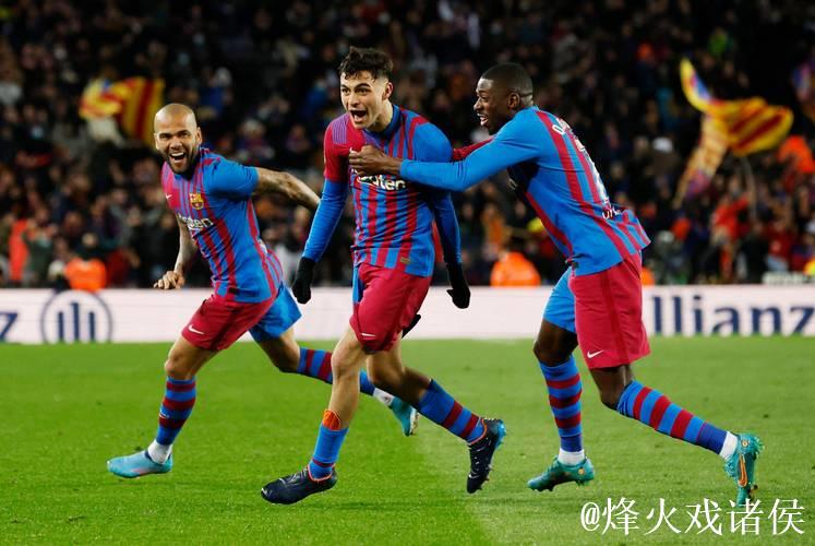 捍卫新诺坎普:巴萨会员制迎战法兰克福来袭 捍卫新诺坎普:巴萨会员制迎战法兰克福来袭